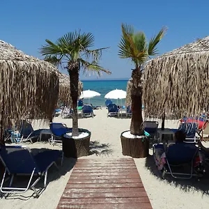 Apart Otel Rigakis