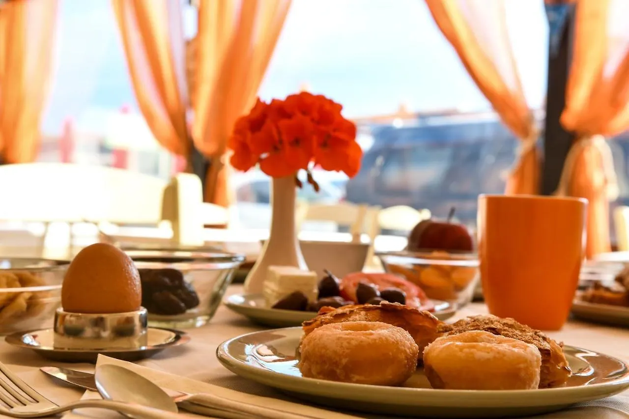 Avra Hotel Ormos Panagias