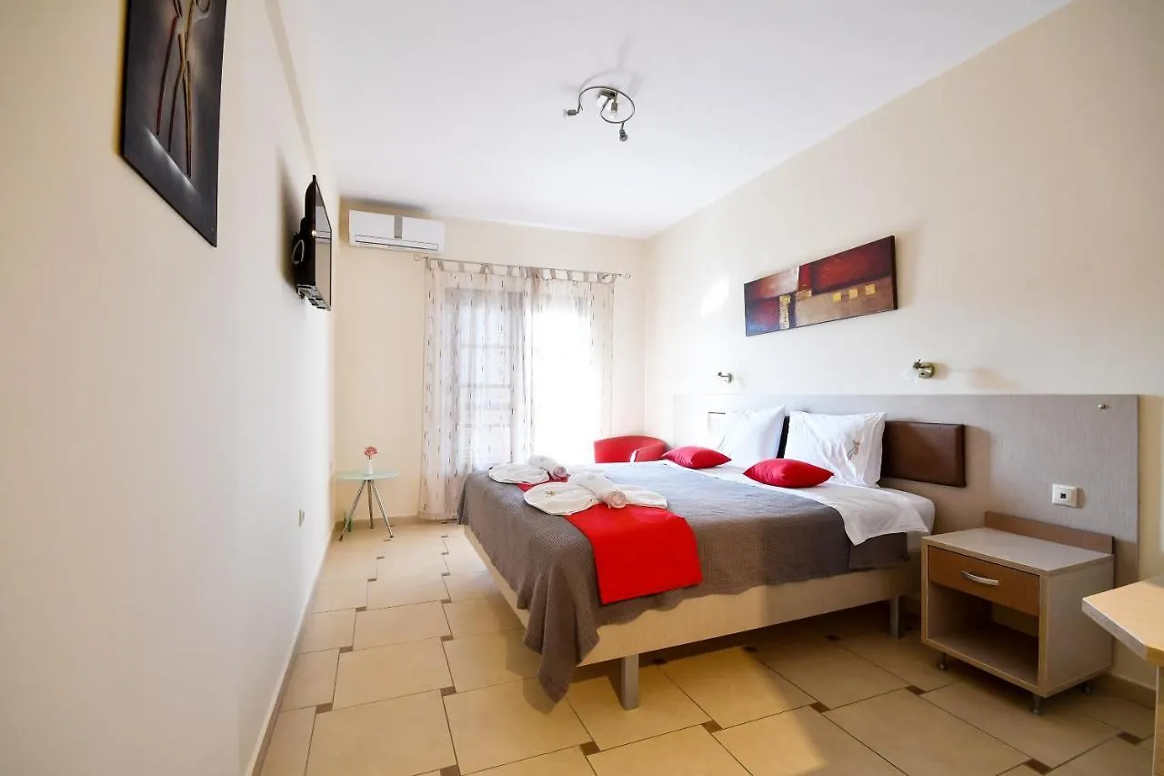Avra Hotel Ormos Panagias 3*,