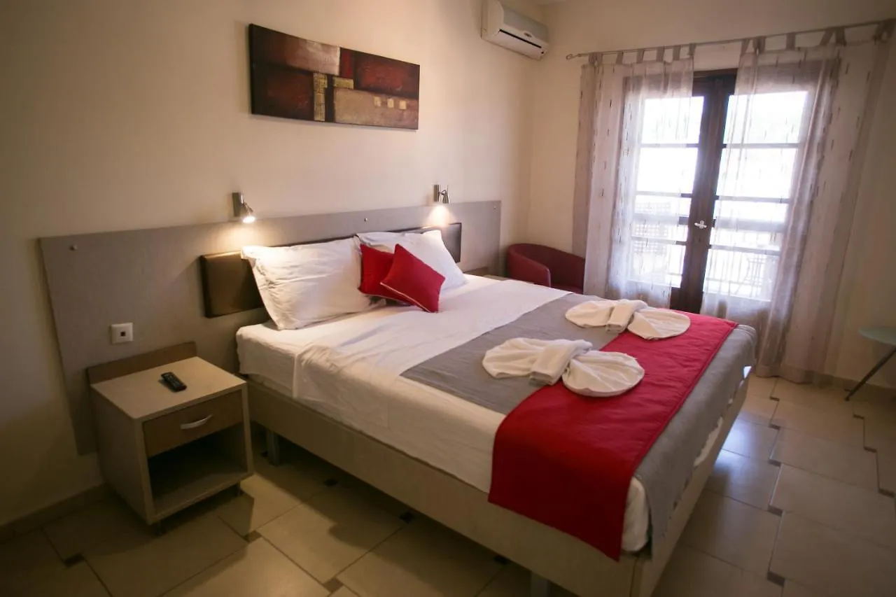 Avra Hotel Ormos Panagias